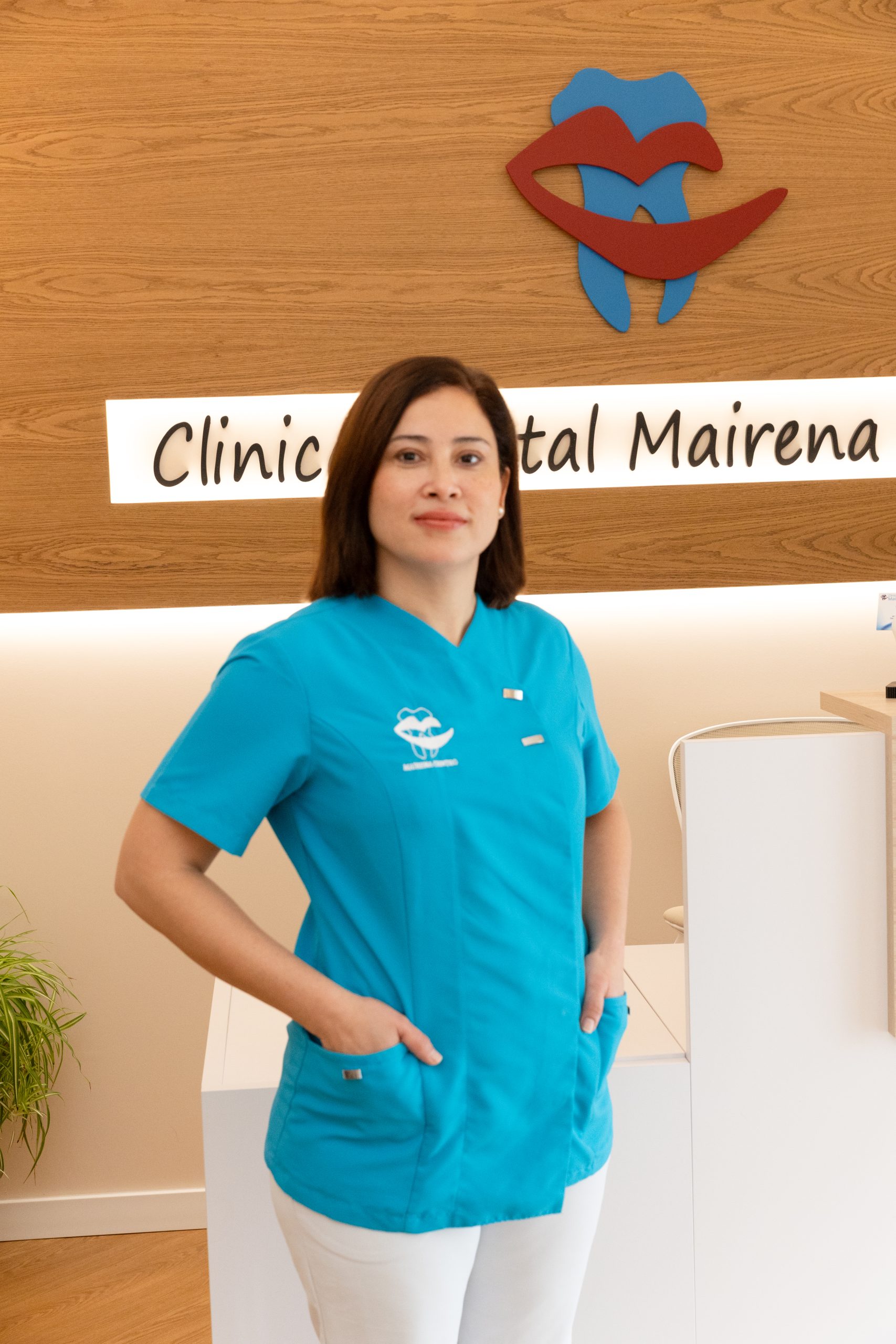 Adriana Higienista dental